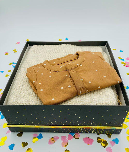 Organic Baby Blanket & Pajamas Gift Box